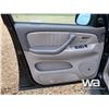 Image 13 : 2002 TOYOTA SEQUOIA LIMITED SUV