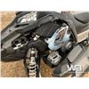 Image 14 : 2018 POLARIS 800 ASSAULT SNOWMOBILE