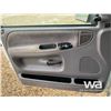 Image 13 : 1996 DODGE 3500 DUAL WHEEL PICKUP