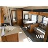 Image 6 : 2006 FOREST RIVER SALEM 5TH WHEEL TRAVEL TRAILER