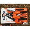 Image 2 : 10LB SLEDGE HAMMER, BOLT CUTTERS, AXE, GARDEN TOOL