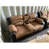 Image 3 : 2 PCE RECLINING SOFA W/ LOVE SEAT