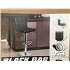 Image 9 : 4 PANEL DOUBLE SIDED DIVIDER & BAR STOOL