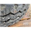 Image 4 : (2) KUMHO 11R24.5 TRUCK TIRES & RIMS