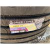 Image 3 : (2) GRIZZLY 11R24.5 TRUCK STEERING TIRES