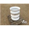 Image 2 : (3) 24.5 WHITE STEEL TRUCK RIMS