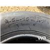 Image 2 : (UNUSED) (6) TREADURA IMPLEMENT 9.5L-15 TIRES