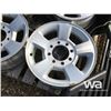 Image 5 : (4) ALUMINUM 265/70R17 RIMS & TAIL GATE