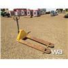 Image 3 : YELLOW PALLET JACK