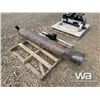 Image 2 : MACDON SWATHER INFEED