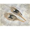 Image 2 : (2) SETS OF SNOW SHOES