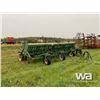 Image 2 : JOHN DEERE LZ 20 FT. HOE DRILL *PARTS