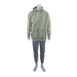Marvel's Daredevil (TV Series) - Matt Murdock's Gray Track Suit and Green Sweater
