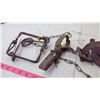 Image 4 : 4 ANIMAL TRAPS (ALL DIFFERENT)