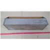 Image 3 : GALVANIZED METAL TOOL TRAY
