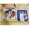 Image 1 : HAMITON STAR TREK ORIGINAL SERIES 25TH ANNIVERSARY COLLECTOR PLATE WITH CERTIFICATE & POSTERS