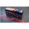 Image 1 : DIECAST GREYHOUND BUS