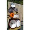 Image 2 : LOT OF ENAMEL WARE