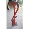 Image 2 : ANTIQUE CAR BUMPER JACK