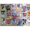 Image 2 : NHL HOCKEY CARDS