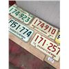 Image 2 : 1970 TO 1976 SASKATCHEWAN LICENSE PLATES