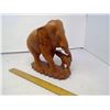 Image 1 : WOODEN ELEPHANT STATUE