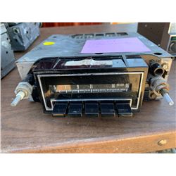 1971-72 CHEVROLET BISCAYNE, BEL AIR, IMPALA, CAPRICE, AM FADER PB RADIO, 12V, DELCO