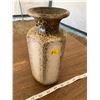 Image 1 : CERAMIC VASE