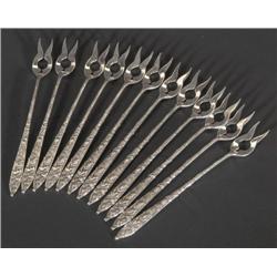 1 TIFFANY "VINE" SEAFOOD FORKS