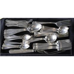 1 PARTIAL SERVICE OF STERLING FLATWARE
