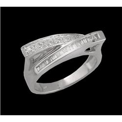 STUNNING 14K WHITE .25ct. DIAMOND RING