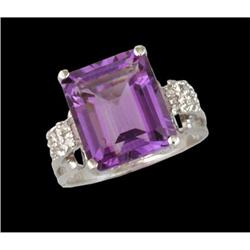 14KW Gold 5.00ct. Amethyst /Diamond Ring