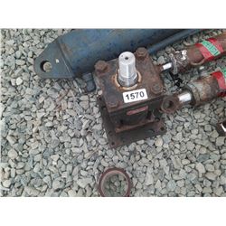 1570___1 -- hydraulic cylinder 4" x 6" heavy duty