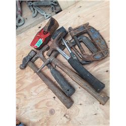 1638___Lot of 5 Hammers & 2 Clamps