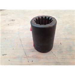 1658___1 -- 1 1/16 socket