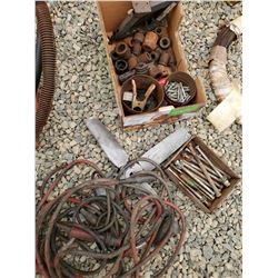 1594C - A number of heavy duty sockets