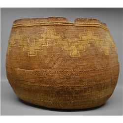 YUROK/HUPA/KUROK INDIAN BASKET