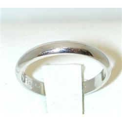 5305 VCA Platinum Ring