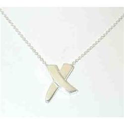 1370 TIFFANY & CO. Silver Necklace w/Pendant