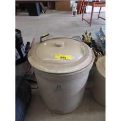 8 Gallon Medalta Crock Pot with Lid