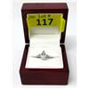 Image 2 : Green Amethyst & Diamond Dinner Ring