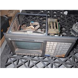 Allen-Bradley 9/Series CRT / Operator Panel #8520-MOP7