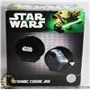 Image 1 : NEW STAR WARS CERAMIC COOKIE JAR
