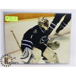 ROBERTO LUONGO VANCOUVER CANUCKS SIGNED 11X14