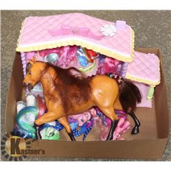 LOT OF MY LITTLE PONY TOYS
