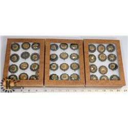 BOX OF FASHION RINGS