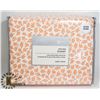 Image 1 : NEW HOME BEYOND QUEEN SIZE 4PC SHEET SET