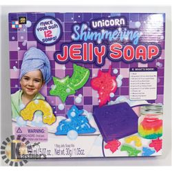 NEW UNICORN SHIMMERING JELLY SOAP KIT