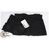 Image 1 : 2 NEW PAIRS OF SZ 40 MENS BLACK WALKING SHORTS