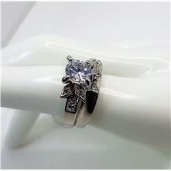 6)  STAINLESS STEEL WHITE ZIRCON 2 PCE